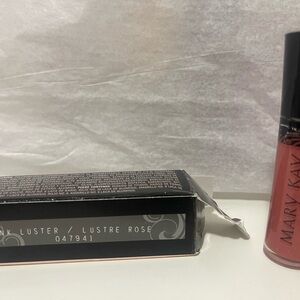 Mary Kay Lustre Rose Lip Gloss